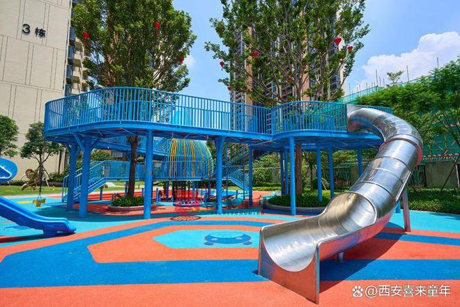 best365咸阳儿童组合滑梯哪种使用材质的性价比高(图1)